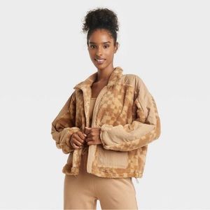 Printed High Pile Fleece Jacket - JoyLab - Beige, Small
